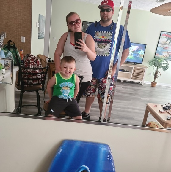 Profile Picture of Alison Higginbothan (@allyallygurl513) on Poshmark