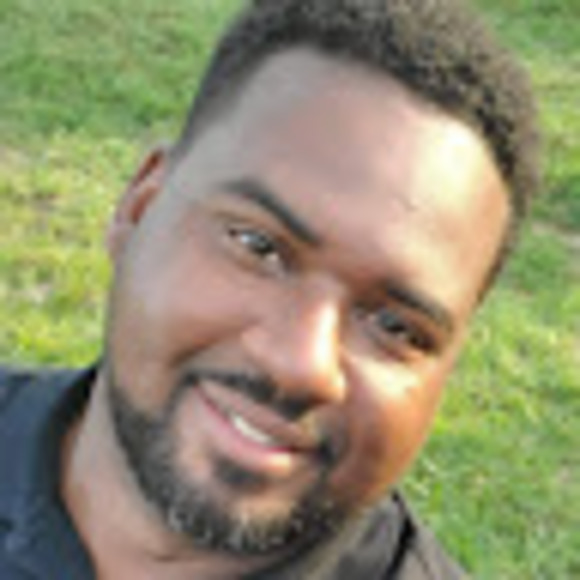 Profile Picture of Richard Williams (@rwilliams6879) on Poshmark