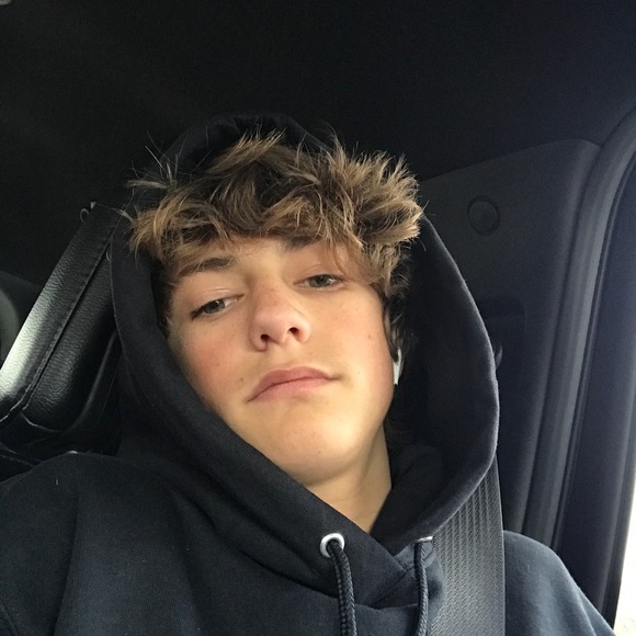 Profile Picture of Matthew Stancliff (@jr32beast) on Poshmark