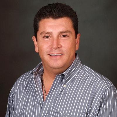 Profile Picture of Peter Pena (@peterrealtors) on Twitter