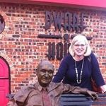 Profile Picture of Kelly Miner Marshall (@kellyminermarshall) on Instagram