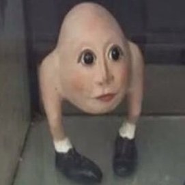 Profile Picture of Strange Clay (@ClayStrange) on Twitter