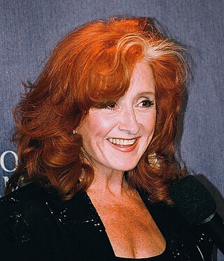 Bonnie Raitt - Wikipedia Profile Picture of Bonnie Raitton Wikipedia
