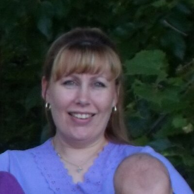 Profile Picture of Laura Zimmerman (@SewingMom2Many) on Twitter