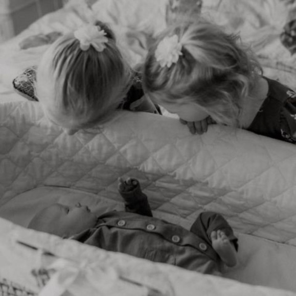 Lisa Bitensky - Poshmark Profile Picture of Lisa Bitensky (@lbitensky) on Poshmark