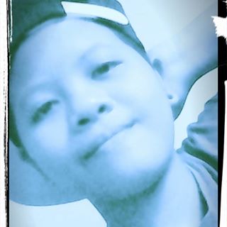 Profile Picture of Kylejohn Sierra (@anniel.sierra) on Facebook