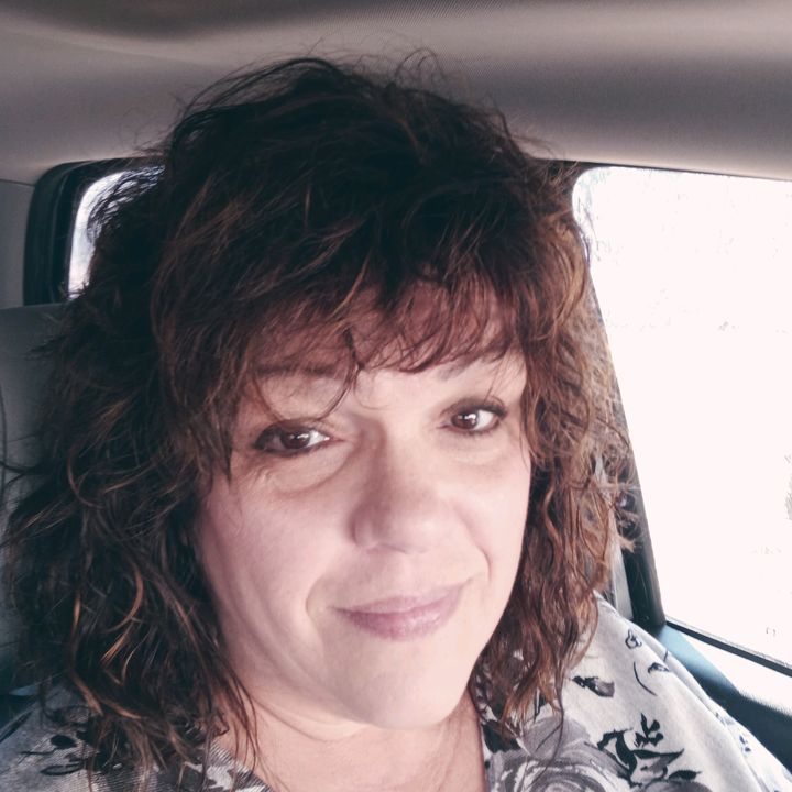 Susan R - Tiktok Profile Picture of Susan R (@susanlar) on Tiktok