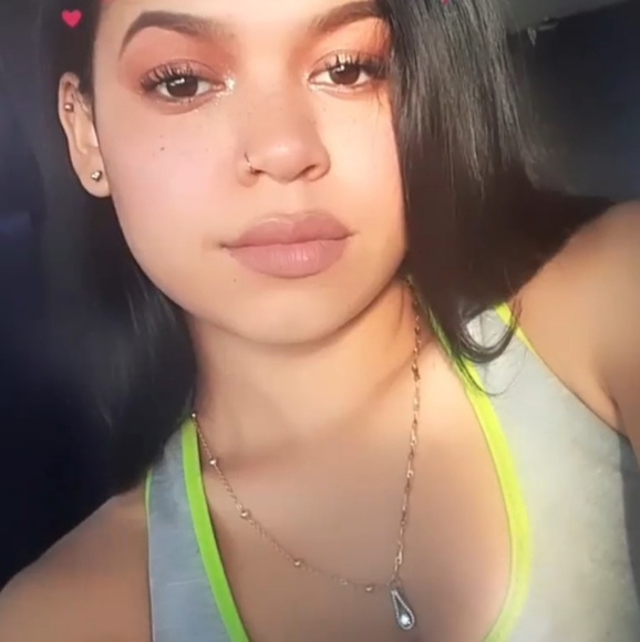 Profile Picture of Jess Mar (@zerimar720) on Poshmark