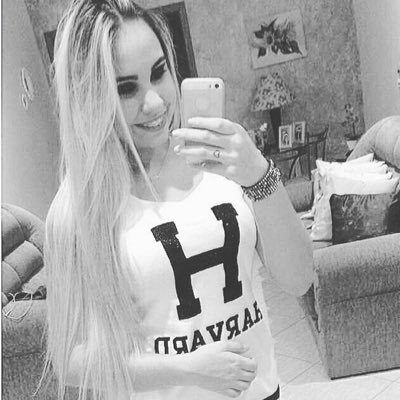 Profile Picture of Jéssica Beatriz Cury (@_jessicacury) on Twitter