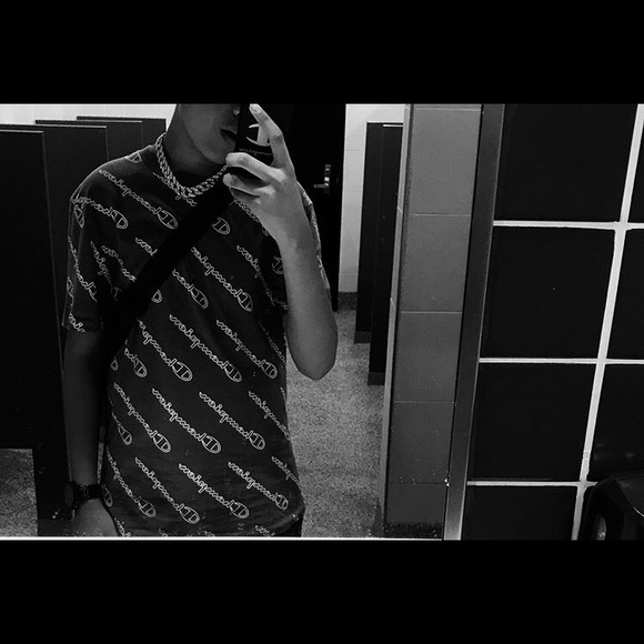 Profile Picture of Jayden Fiesta (@hoppin161) on Poshmark