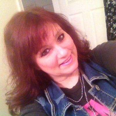 Profile Picture of Tamara Kennedy Hill (@crazyhtam) on Twitter