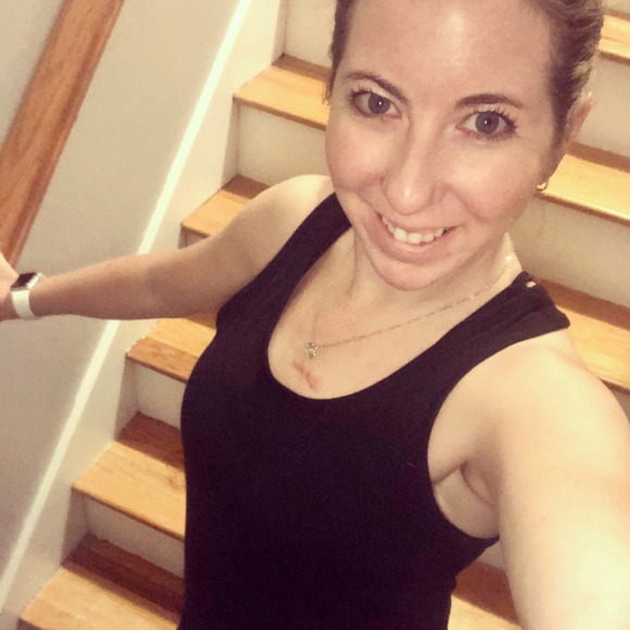 Profile Picture of Ashley Terranova (@ashleyterra216) on Poshmark