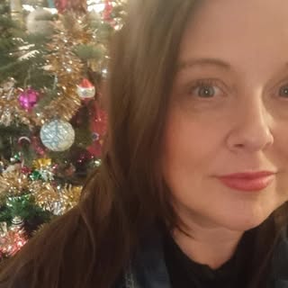 Profile Picture of Christina | UK Writer & Blogger (@atuneofonesown) on Instagram