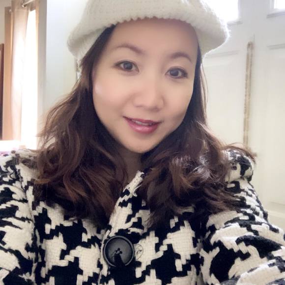 Profile Picture of Pui Chan (@choruspk) on Poshmark