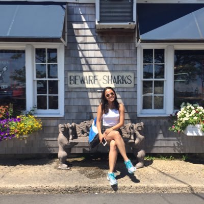 Profile Picture of Vivian Wang (@vwang3) on Twitter