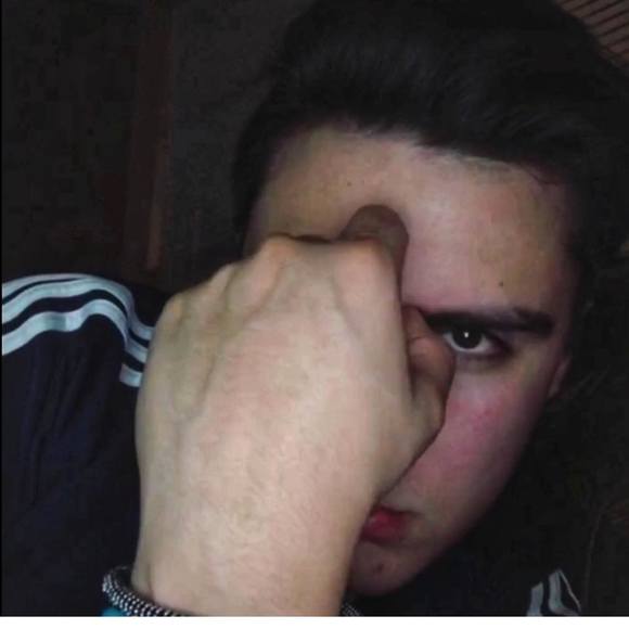 Profile Picture of Bryan Lee (@costantinolee) on Poshmark