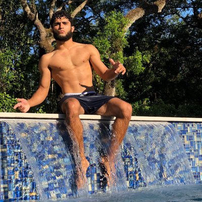 Profile Picture of Michael Broche (@wesstayogwe) on Twitter