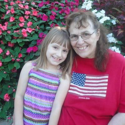 Profile Picture of marilyn lapointe (@doperdoll) on Twitter