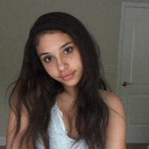 Justice Forschner - Poshmark Profile Picture of Justice Forschner (@jforschner) on Poshmark