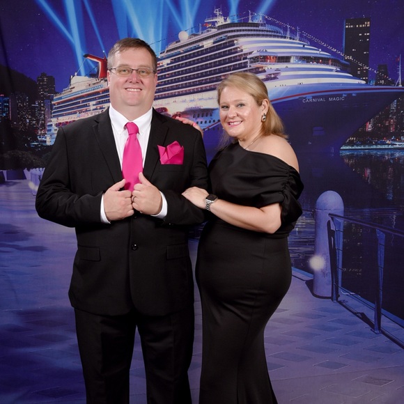 Profile Picture of Kimberly Mcvey (@mickeymayhem) on Poshmark