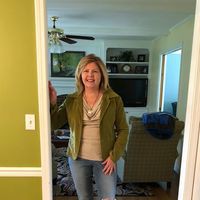 Profile Picture of Vicki Tudor (@vicki-tudor-2) on Quora