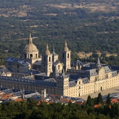 Profile Picture of Dominique Stewart (@NiqueStew) on Twitter