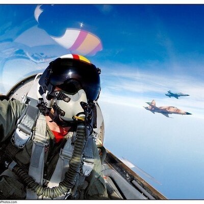 Profile Picture of Hugo Lozada (@LozadaHotmail) on Twitter