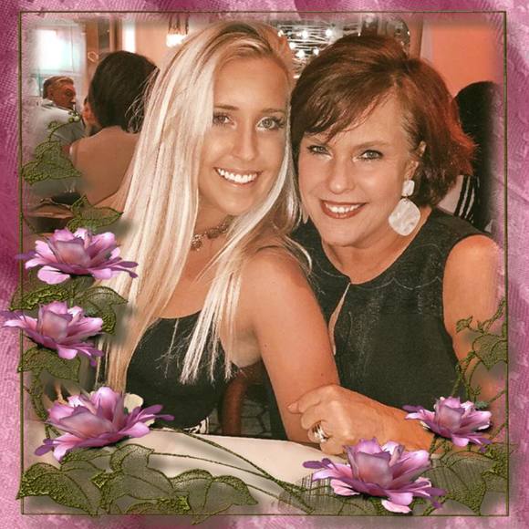 Kate Cantrell - Poshmark Profile Picture of Kate Cantrell (@krdmclancy) on Poshmark