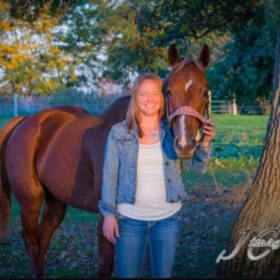 Profile Picture of Heather Schumacher (@ILbrlracer86) on Twitter