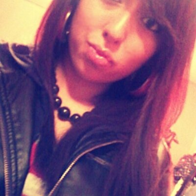 Profile Picture of Trisha Yates (@trishammuni) on Twitter