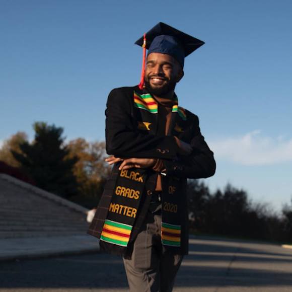 Profile Picture of Terrence Pasley (@pasleylee) on Poshmark