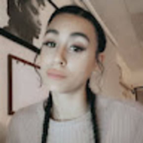 Profile Picture of Shanice Duncan (@shanicedunca708) on Poshmark