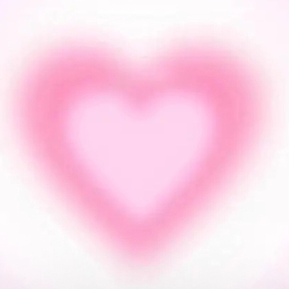 Profile Picture of Robin Mcnaughten (@uwu_emoboy_uwu) on Poshmark