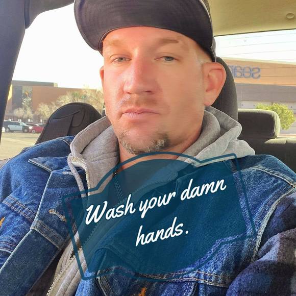 Profile Picture of Paul Kinzer (@paullywogg34) on Poshmark