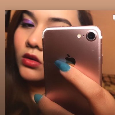 Profile Picture of Lucy Falcon (@brokemami1) on Twitter