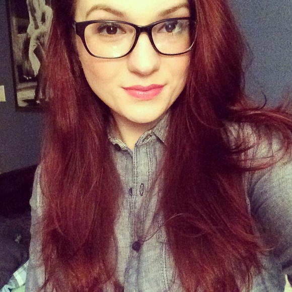 Profile Picture of Loredana Dragos (@lored) on Poshmark