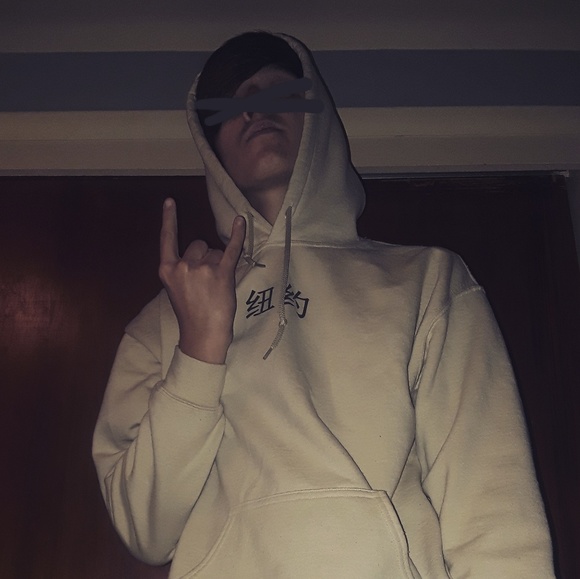 Profile Picture of Isaac Mattingly (@isaacmattingly) on Poshmark