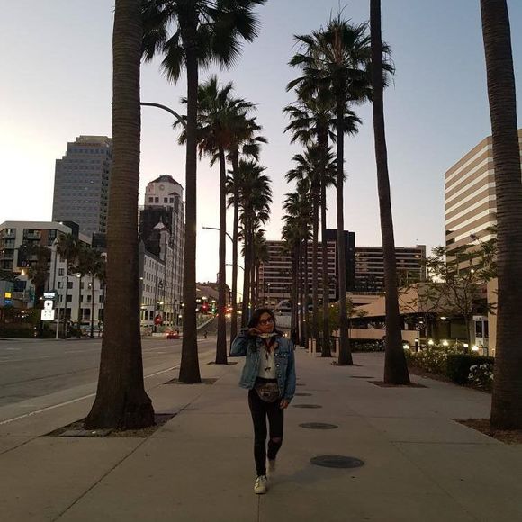 Profile Picture of Maria kathrina Wamil (@kathywamil) on Poshmark
