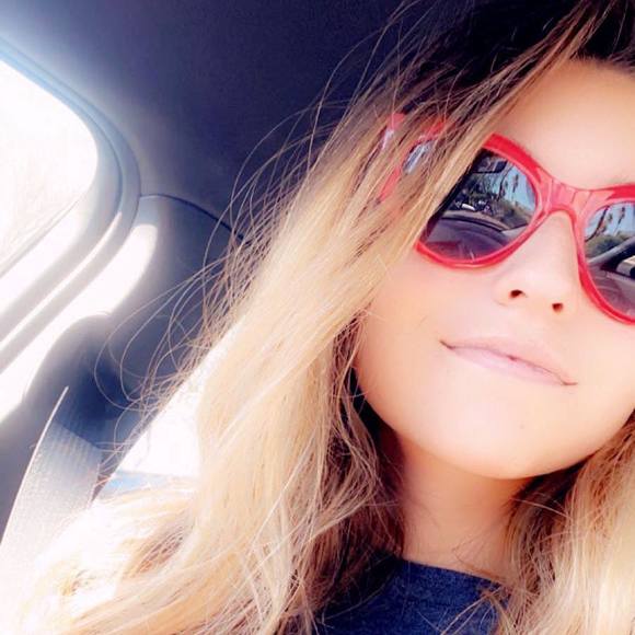 Profile Picture of Tori Phelps (@tori_phelps) on Poshmark