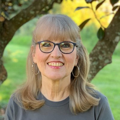 Profile Picture of Jo Anne "Jodee" Cook (@JoAnneJodeeCoo1) on Twitter