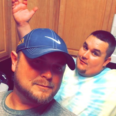 Profile Picture of Ronnie Helms (@ron_dale23) on Twitter