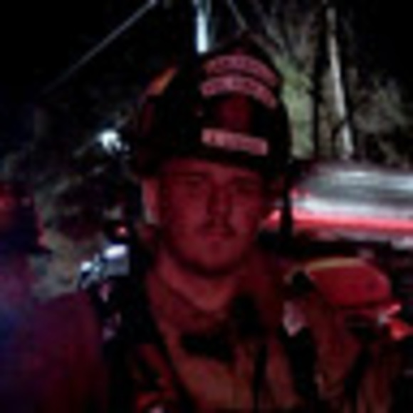 Jason Lesich - Poshmark Profile Picture of Jason Lesich (@evfc41) on Poshmark