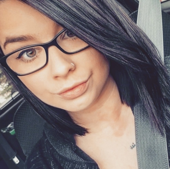 Profile Picture of Kayla Claugherty (@kclaugherty) on Poshmark