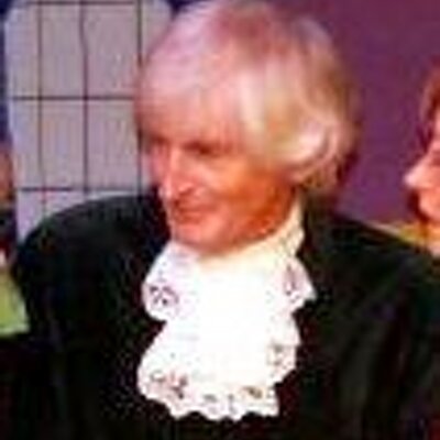 Profile Picture of Robert Mackey (@robmnorthop) on Twitter