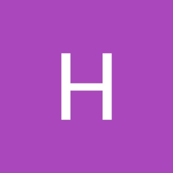 Profile Picture of Hilgeman Cunniff (@hilgemancunniff) on Poshmark