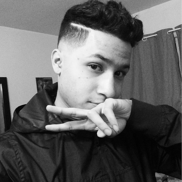 Profile Picture of Jerome Rodriguez (@jeromer909) on Poshmark