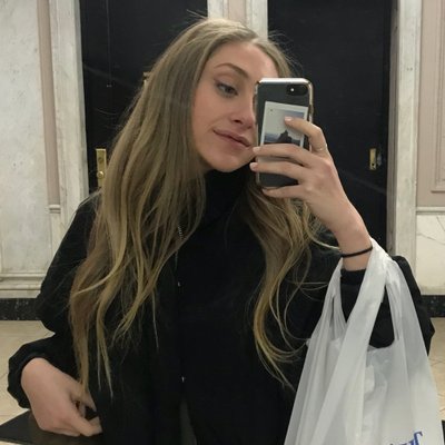 Profile Picture of Micaela Diamond (@micaeladiamond_) on Twitter