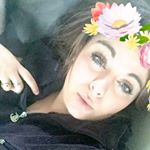Profile Picture of Pauline Ligneul Macedo (@pauliineportugaise) on Instagram
