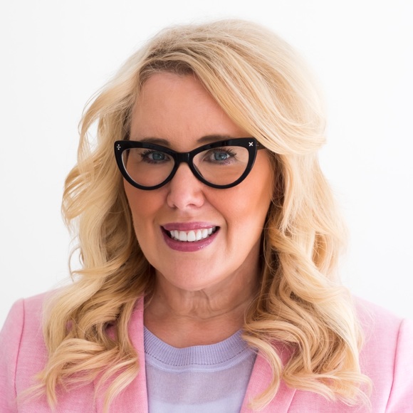 Karen Hamberg - Poshmark Profile Picture of Karen Hamberg (@karenhamberg) on Poshmark