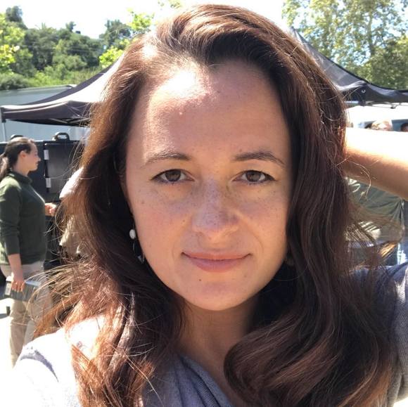 Profile Picture of Elvira Vasilyeva (@elviravas) on Poshmark